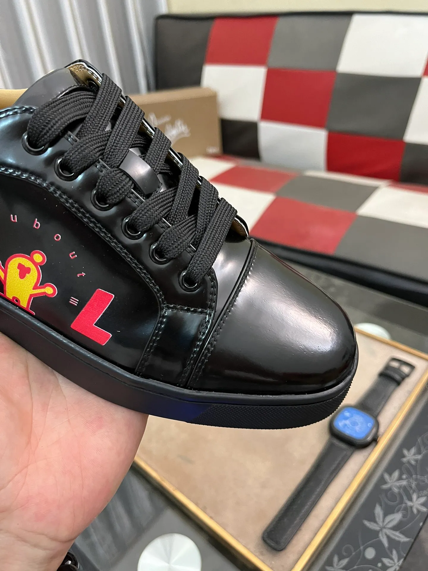 Men's men's shoes💰458⌚️⌚️christian louboutin (CL red sole shoes) counter hot diamond series, casual sneakers📢 📢 📢 Exclusive hot style release🎈🎈💪Movable latex feet👻Finished outsole line [Deyi] Global supply😝 [Top version]: Original imported cowhide upper, top original leather lining, original open-molded TPU outsole, original 1:1 detail processing, original shoe last, large number of ready-made code numbers: 38-44